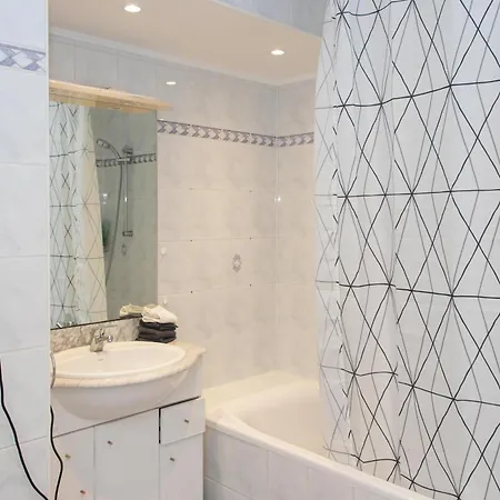 Apartment Kirchberg Comfort